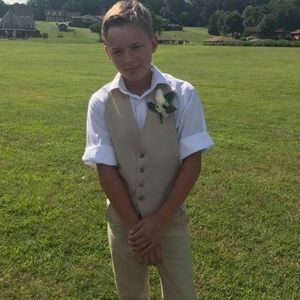 Meet your Posher, Hayden